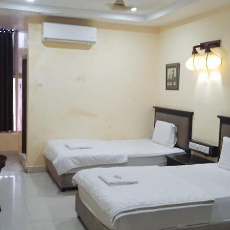 Sriannamalaiyar Residency Hotel Vellore Kültér fotó