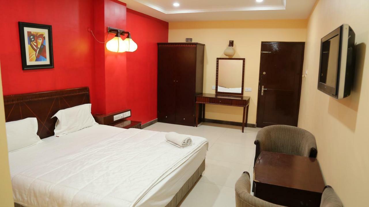 Sriannamalaiyar Residency Hotel Vellore Kültér fotó
